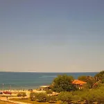 Apartment Ruby 60 M From