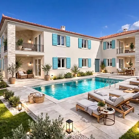 Ruby 60 M From Apartament *