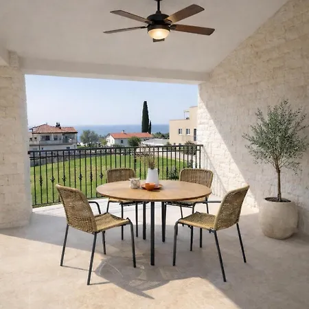 Apartament Ruby 60 M From *
