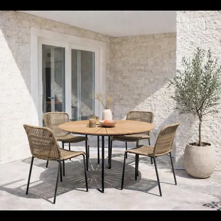 Apartament Ruby 60 M From *