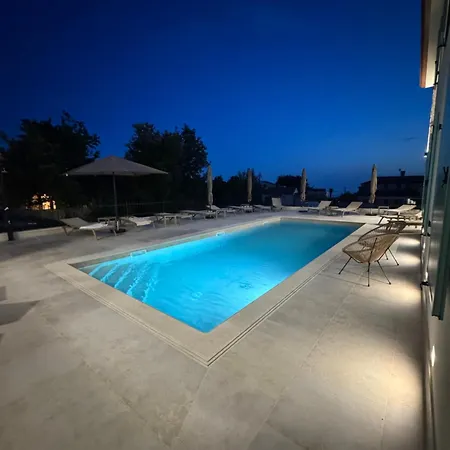 Apartament Ruby 60 M From