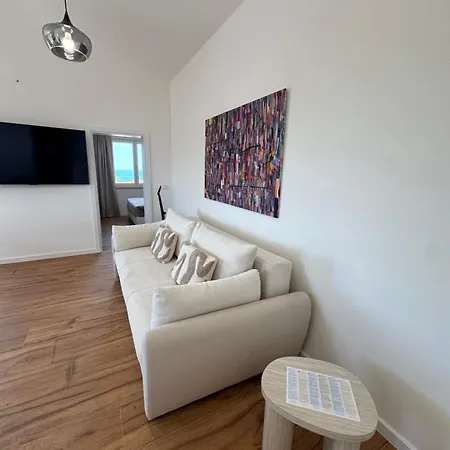 Apartament Ruby 60 M From Lovrečica