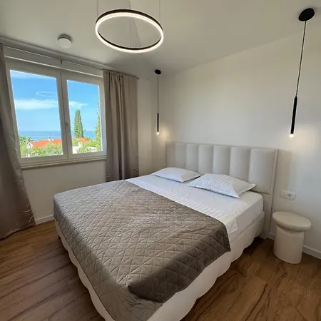 Ruby 60 M From Apartament