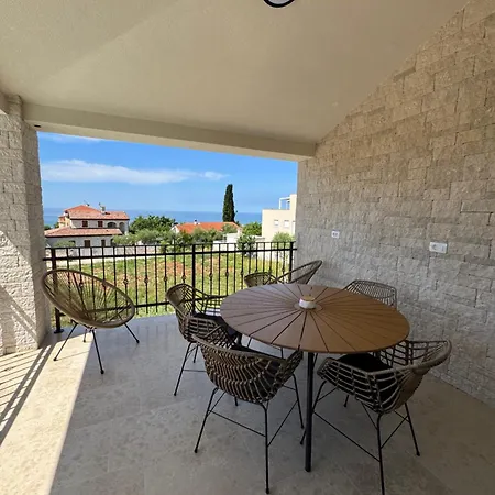 Ruby 60 M From Apartment Lovrečica