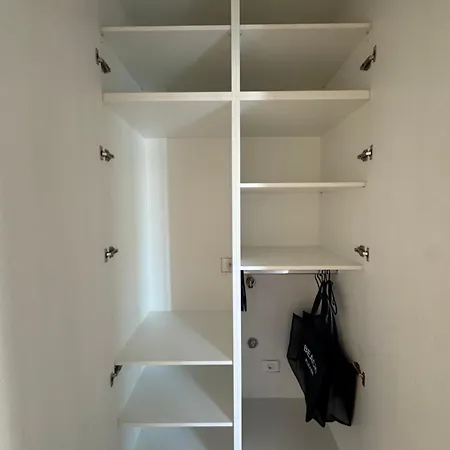 Apartament Ruby 60 M From