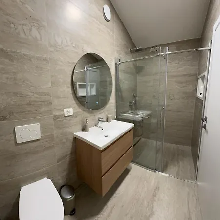 Apartament Ruby 60 M From